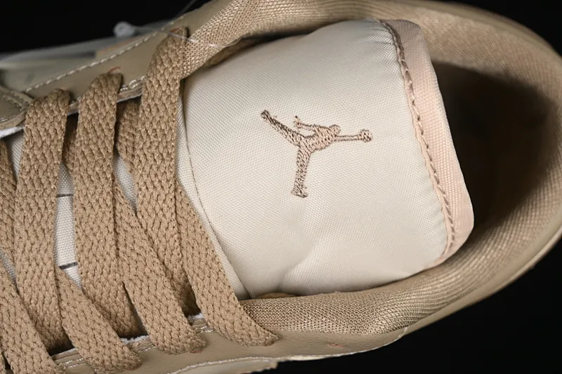 All categories Air Jordan Jordan series basketball shoes Air Jordan 1 Low Air Jordan 1 Low AJ1 Joe 1 wheat ear color low-top cultural casual sneakers DC0774-203